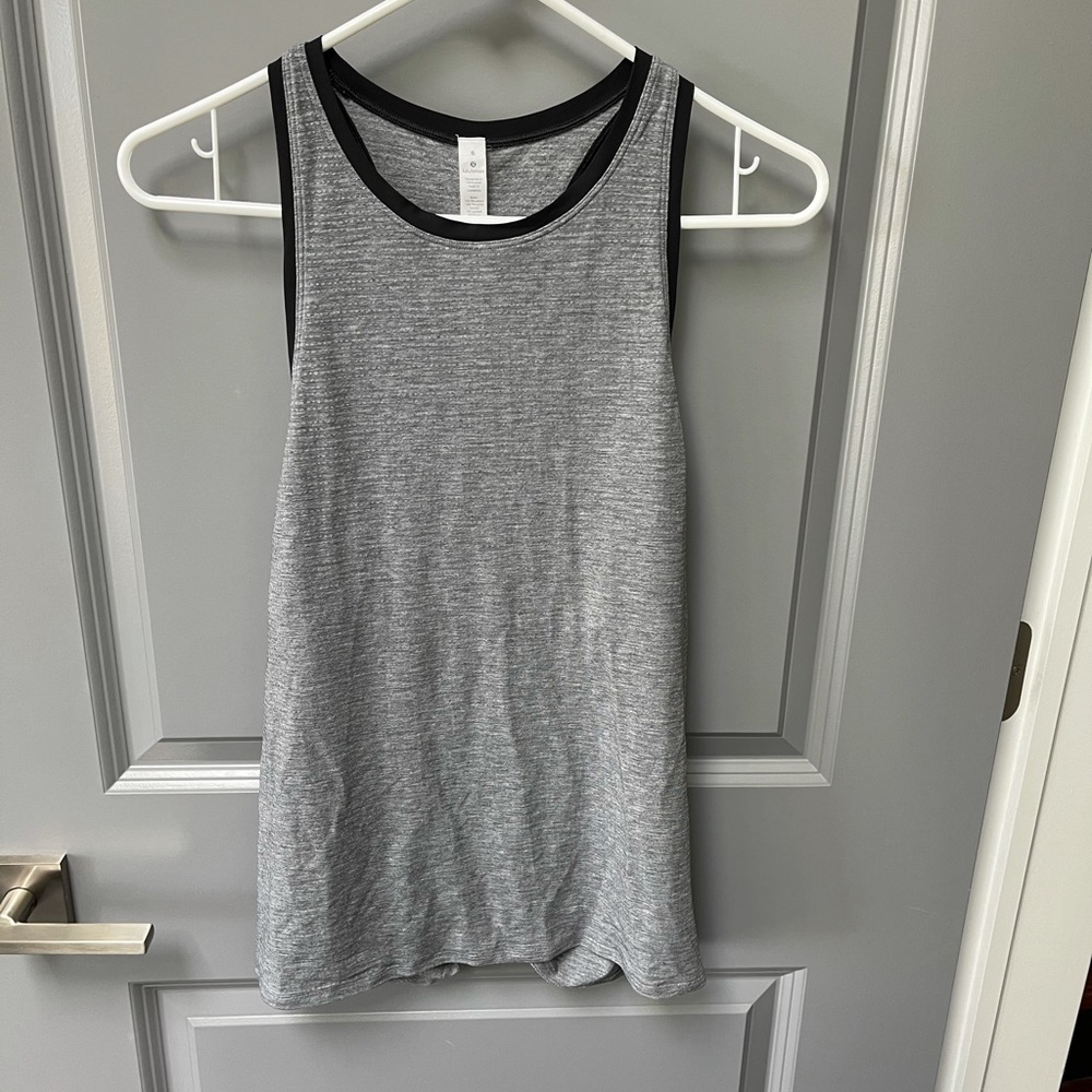 Lululemon gray tank with tie back